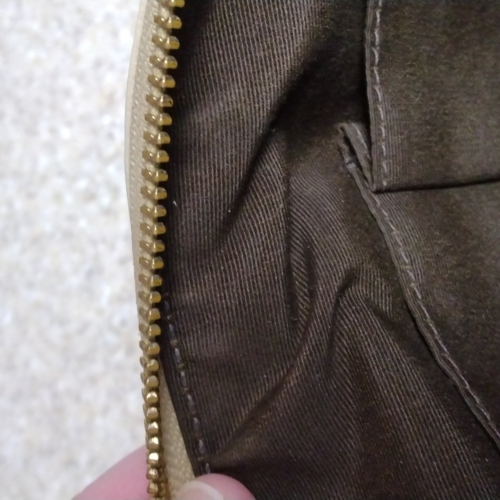 Coach Handbag - Picture 8 of 9